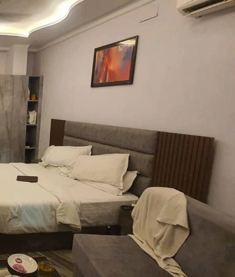 Suite Luxury Room Price